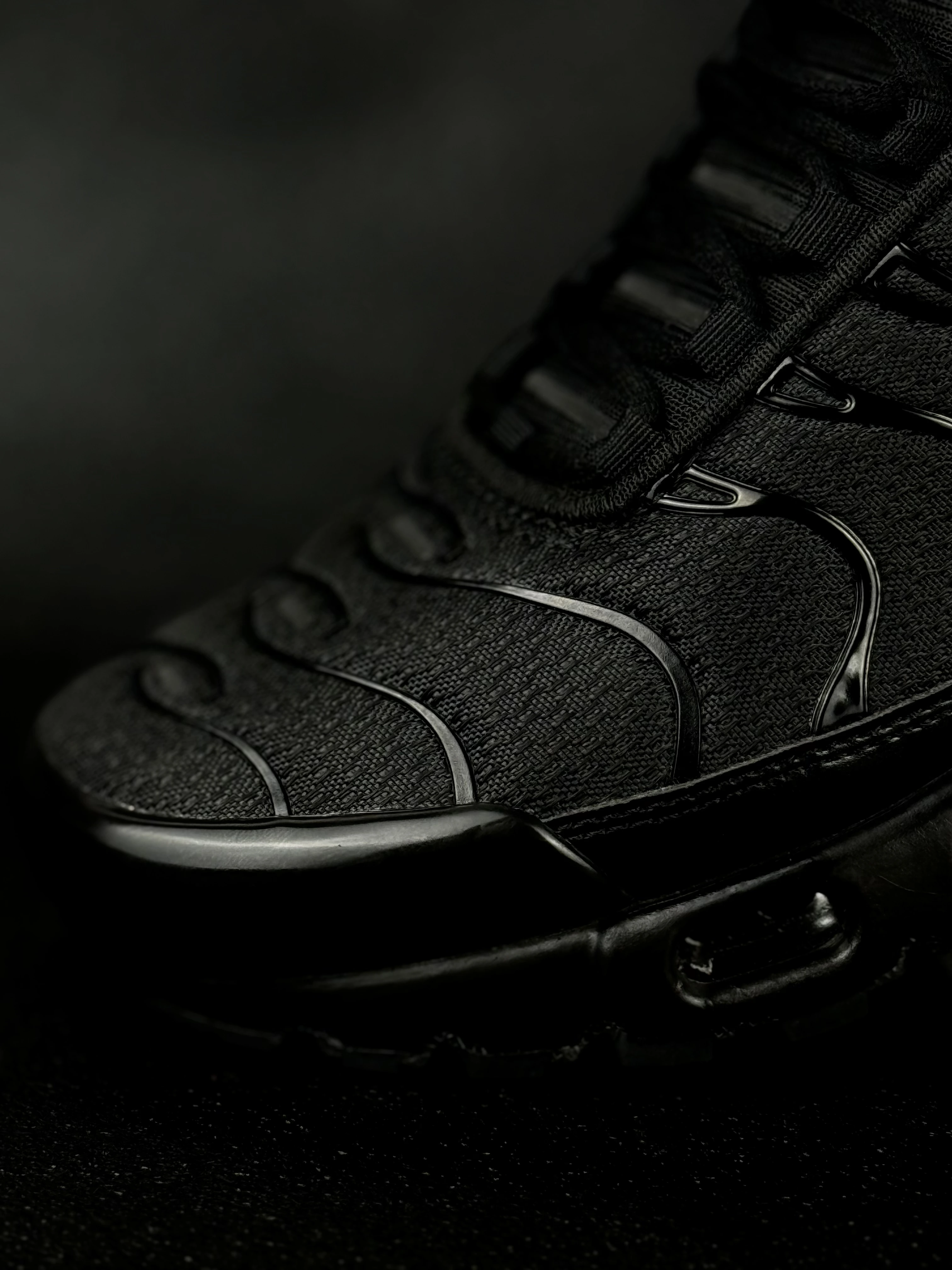 new TN FULL BLACK