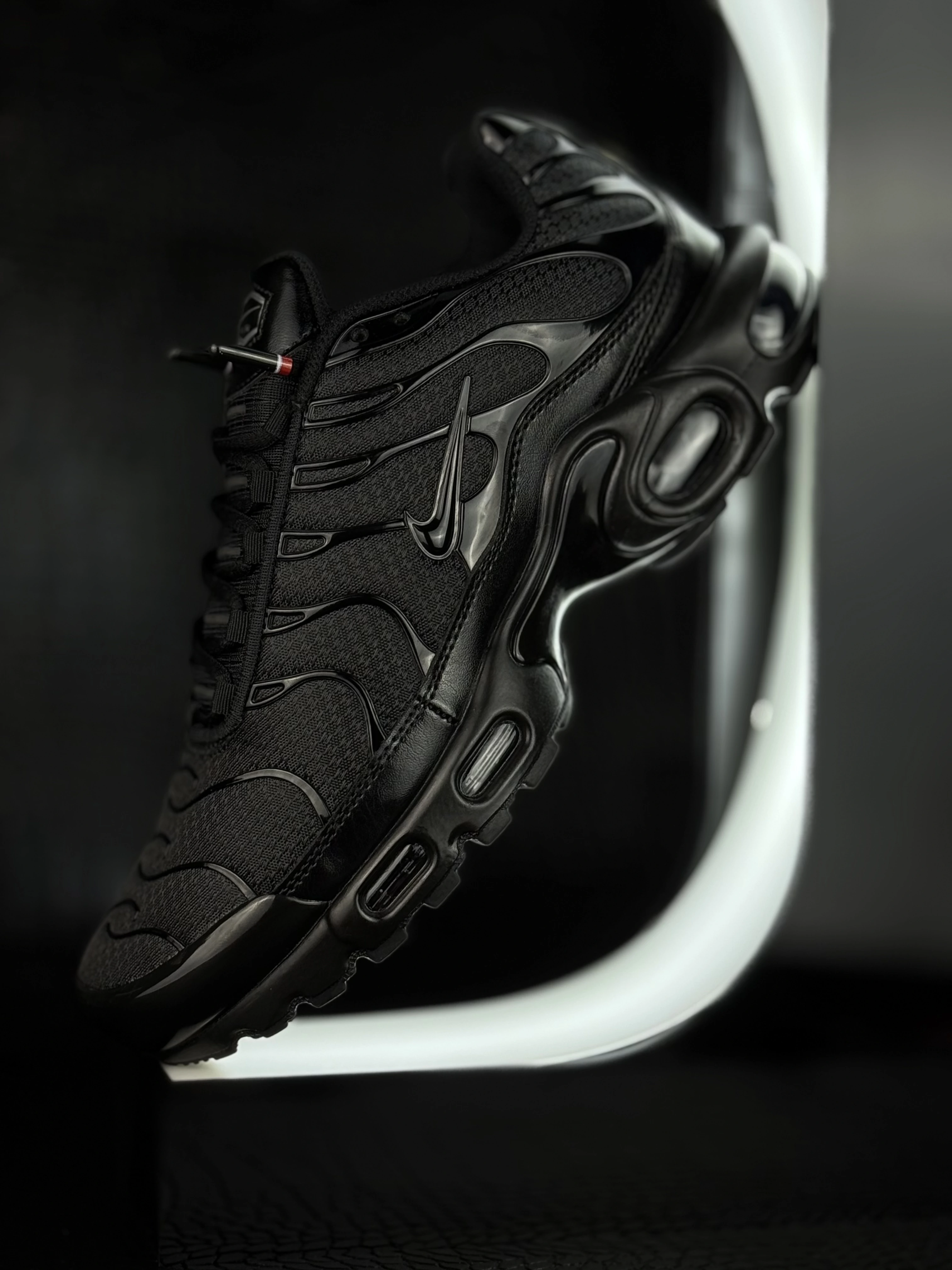 (TN FULL BLACK 2026 (super good 